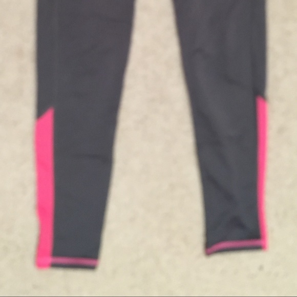 Hollister Sport Leggings - Picture 2 of 3